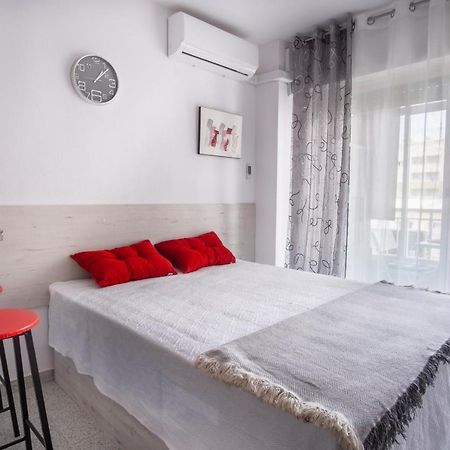 Apartamento Espanatour ESTUDIO CALERA 2 Torrevieja Exterior foto